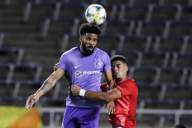 友博链接 -塞维利亚训练开放日，清晨更衣室发声引欢呼，亚冠在即，训练强度明显提升 